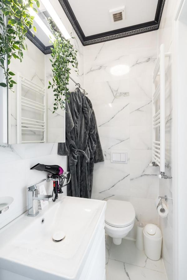 Monza Apartment-Ultracentral Бухарест Екстер'єр фото
