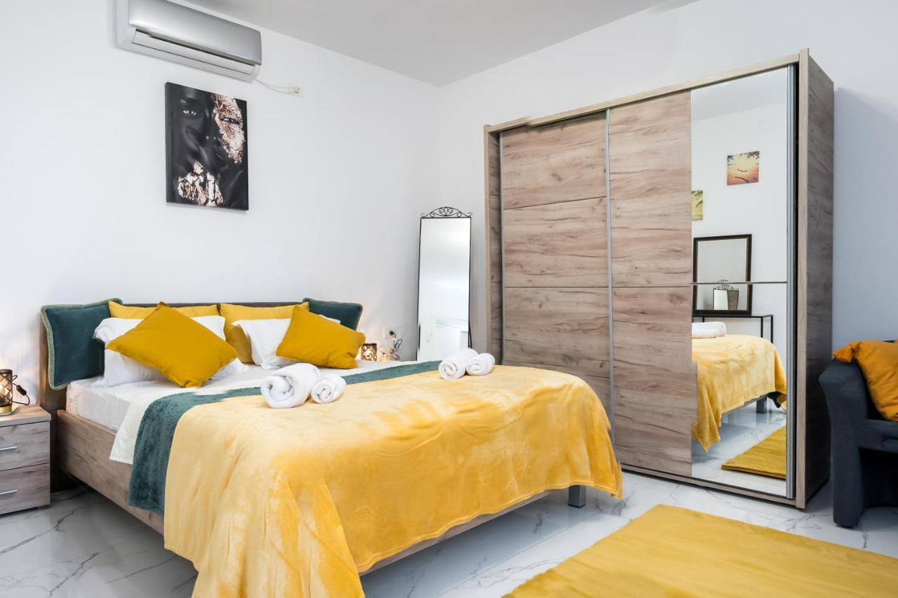 Monza Apartment-Ultracentral Бухарест Екстер'єр фото