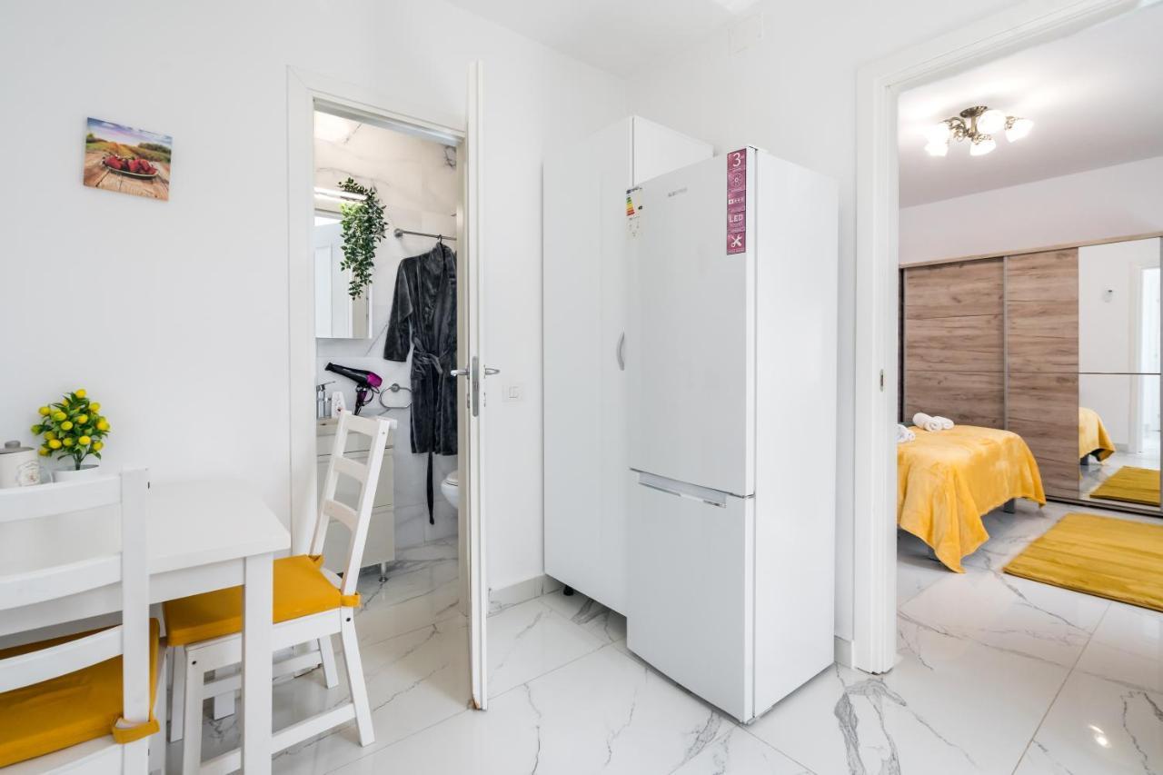 Monza Apartment-Ultracentral Бухарест Екстер'єр фото